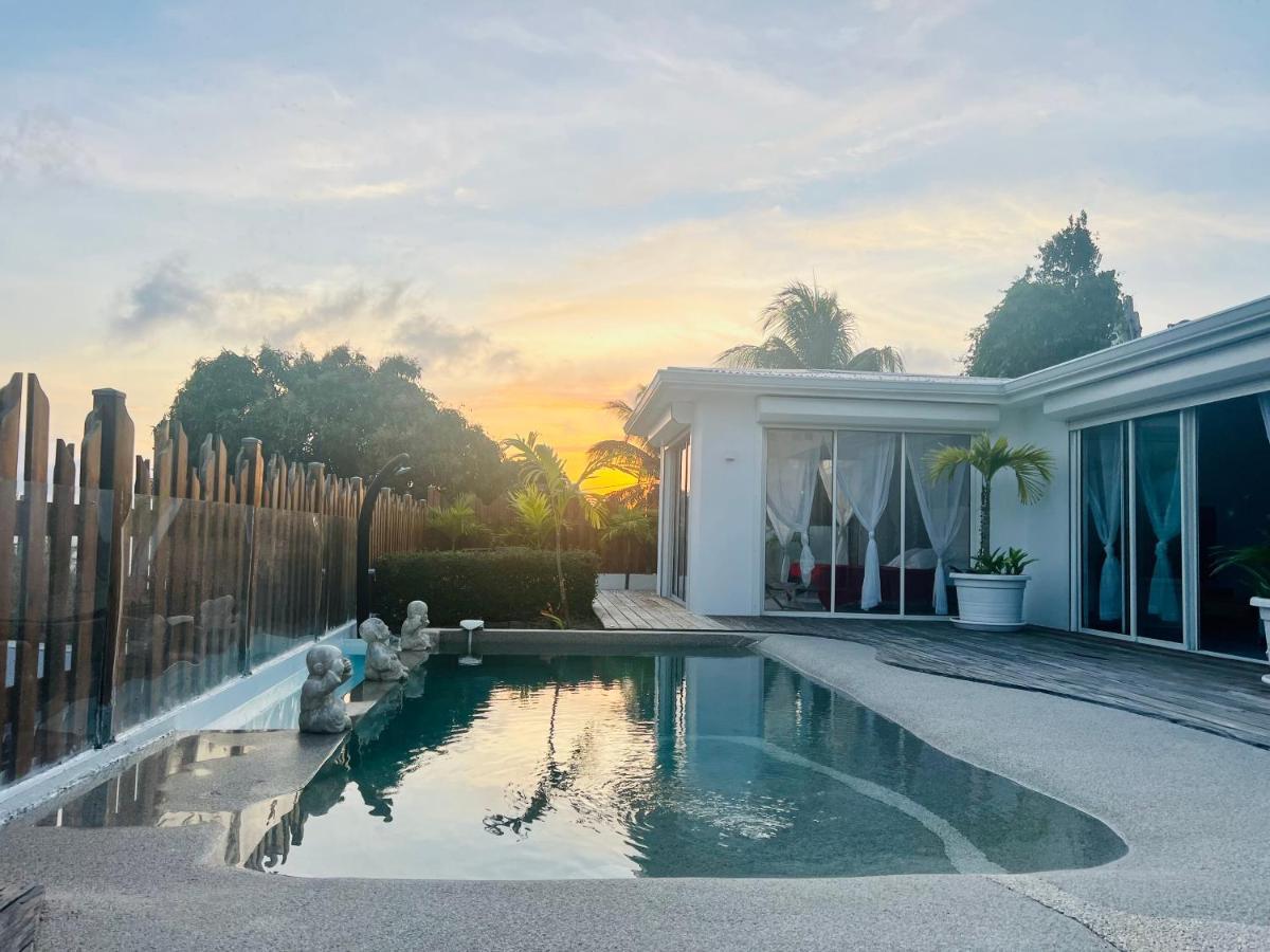 Villa Amaryllis Luxueuse,Piscine,Vue Mer,Plage แซ็งต์-ลูซ ภายนอก รูปภาพ